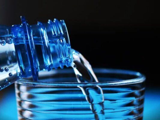 Giftstoffe im Mineralwasser - Giftstoffe im Mineralwasser